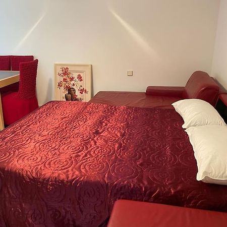 Apt. Sims Bei Stuttgart Flughafen/Metzingen 2-6 Person Steinenbronn Buitenkant foto